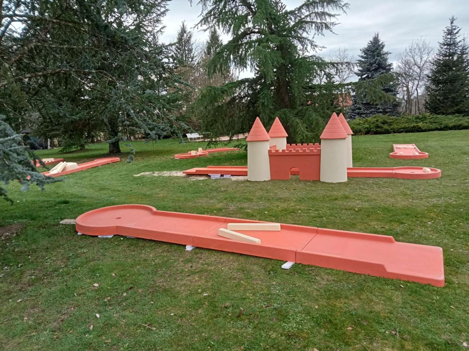 A L'Oree Du Parc Saint-Priest-des-Champs Экстерьер фото